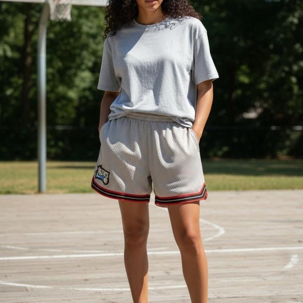 Mitchell & Ness Philadelphia 76ers Womens Mesh Basketball‎ Shorts Tan Large NBA